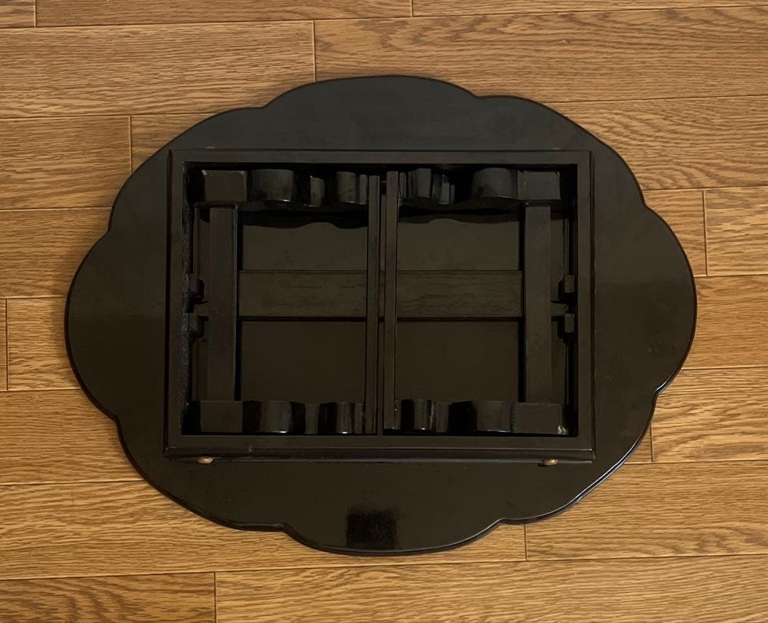 韓国　螺鈿細工 折りたたみ座卓 折りたたみ円形テーブル