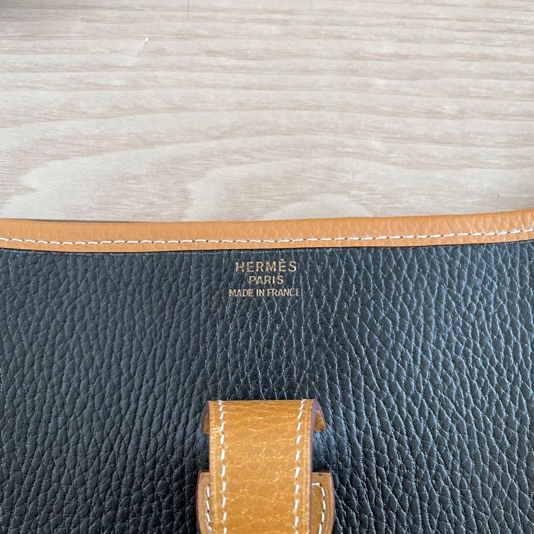 エルメス エヴリンGM 刻印あり 黒×ナチュラル バイカラー ゴールド金具