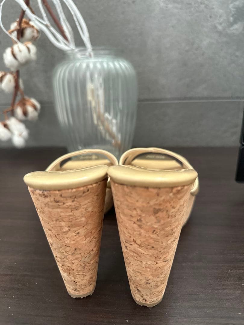 ジミーチュウ　ウェッジヒールサンダル