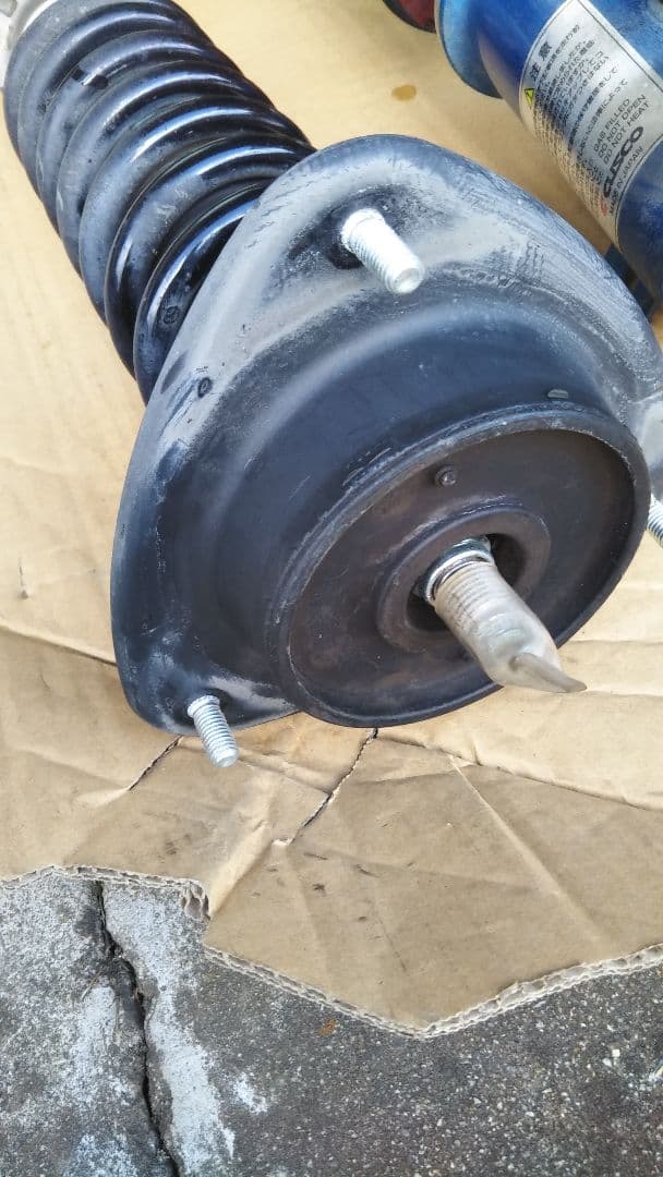 スバルレヴォーグVM系 クスコ ストリートゼロA 車高調 6A5 61N CN