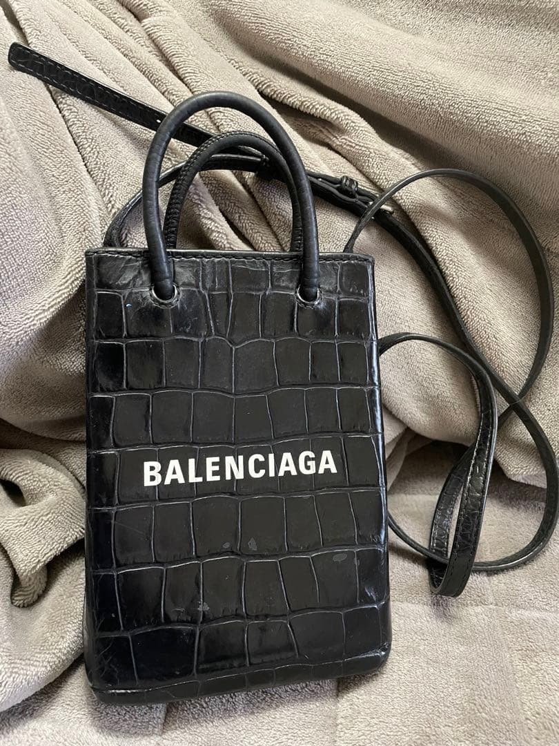 BALENCIAGA クロコ柄ショルダーバッグ‼︎使用感あり(>_<)