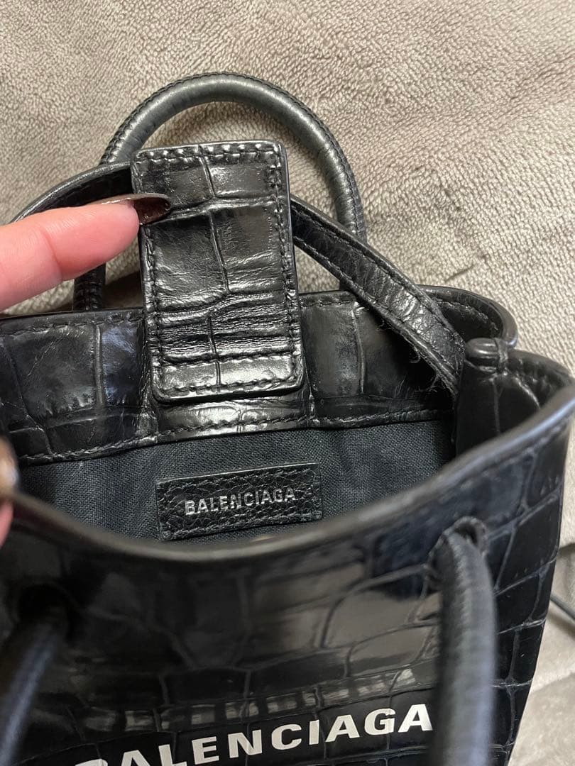BALENCIAGA クロコ柄ショルダーバッグ‼︎使用感あり(>_<)