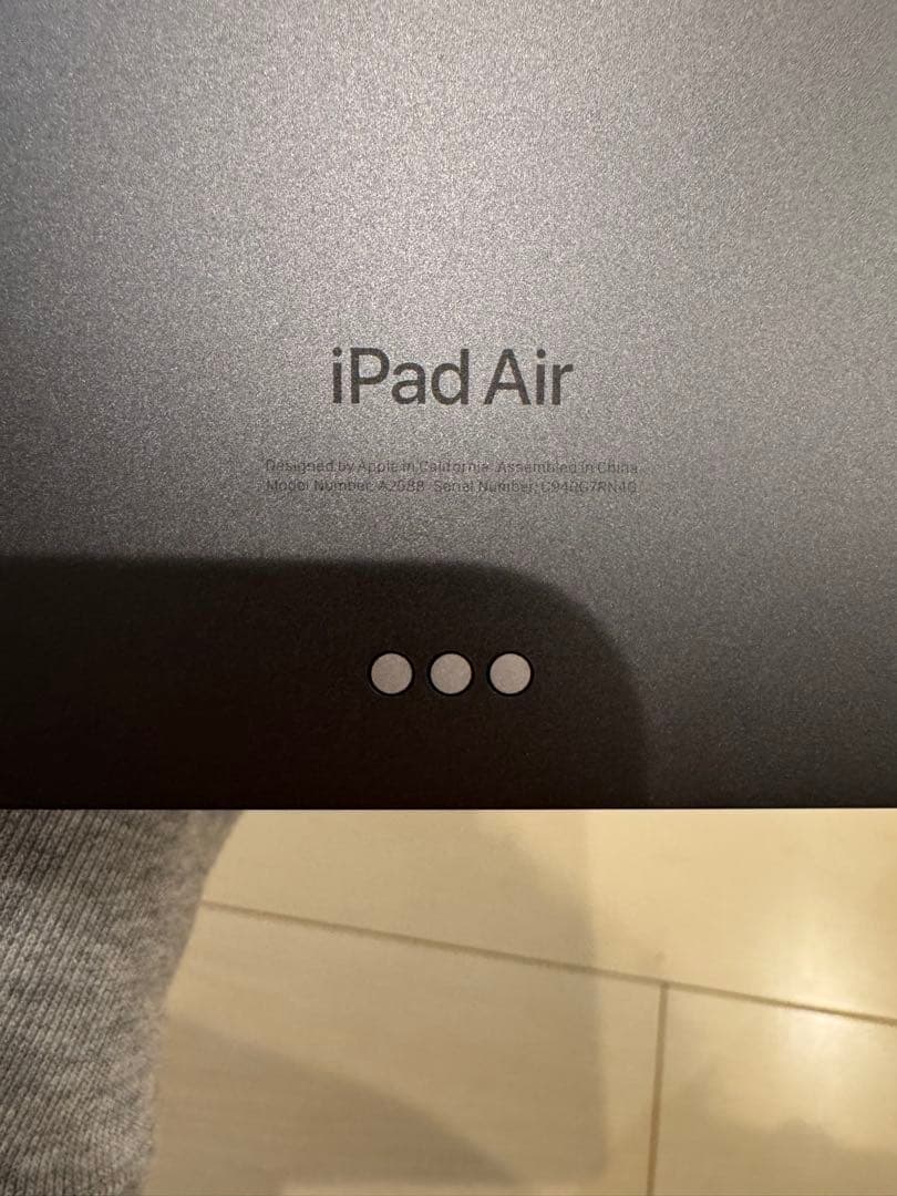 Apple iPad Air スペースグレー 本体　64gb