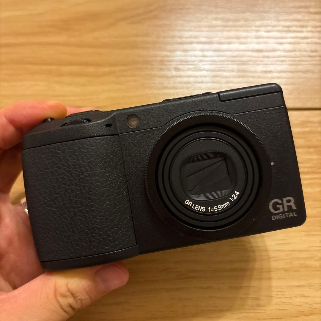 【美品・動作保証品】　リコーGR DIGITAL II コンパクトデジタルカメラ