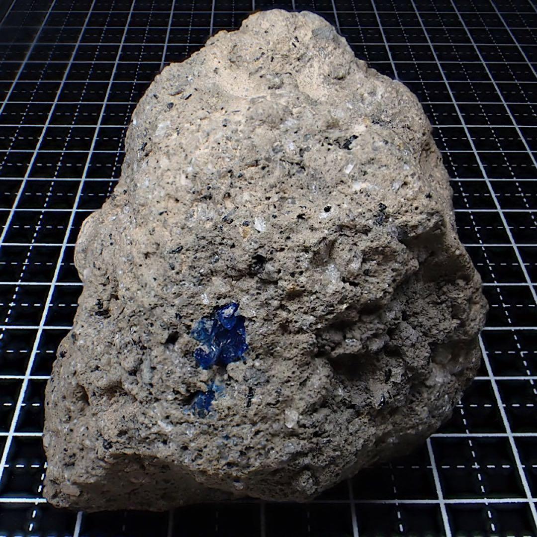 【ドイツ/アイフェル産】アウイナイト