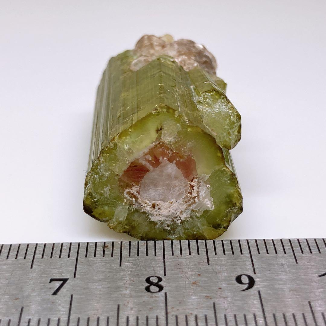 トルマリン　ウォーターメロントルマリン　鉱物標本　原石　305