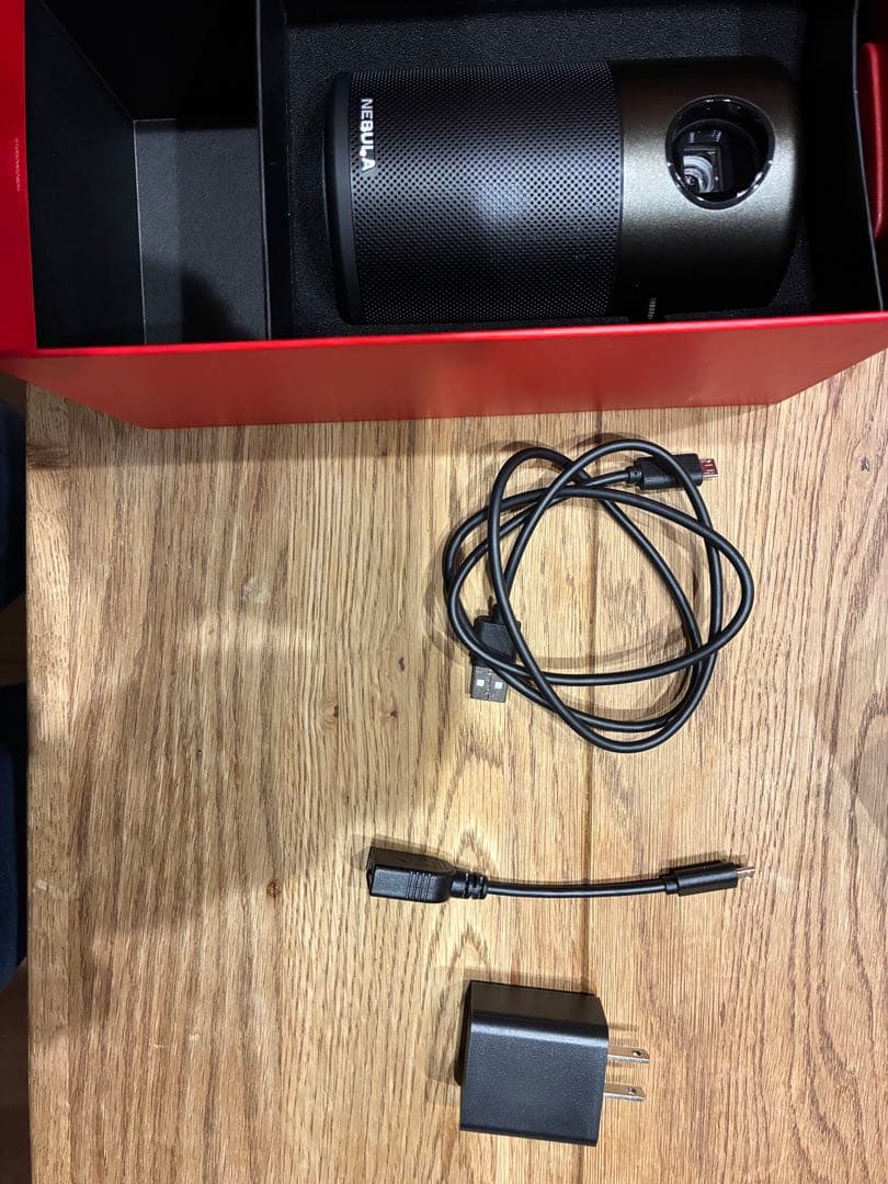 NEBULA Capsule Pro 本体