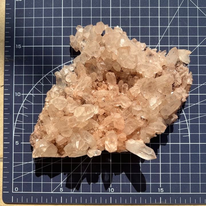 ピンクヒマラヤクォーツクラスター