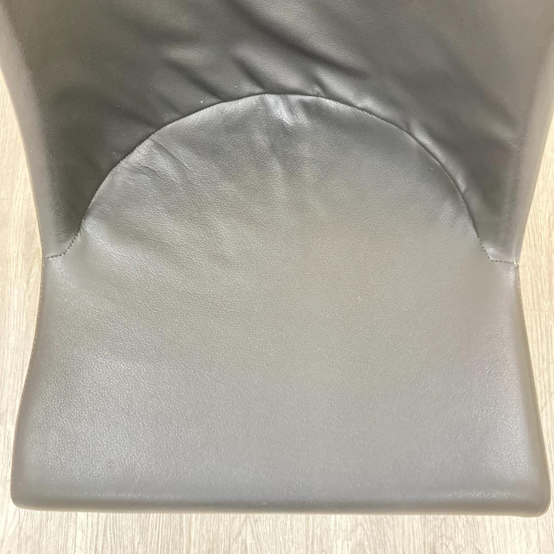 革張　ダイニングチェア　椅子　B