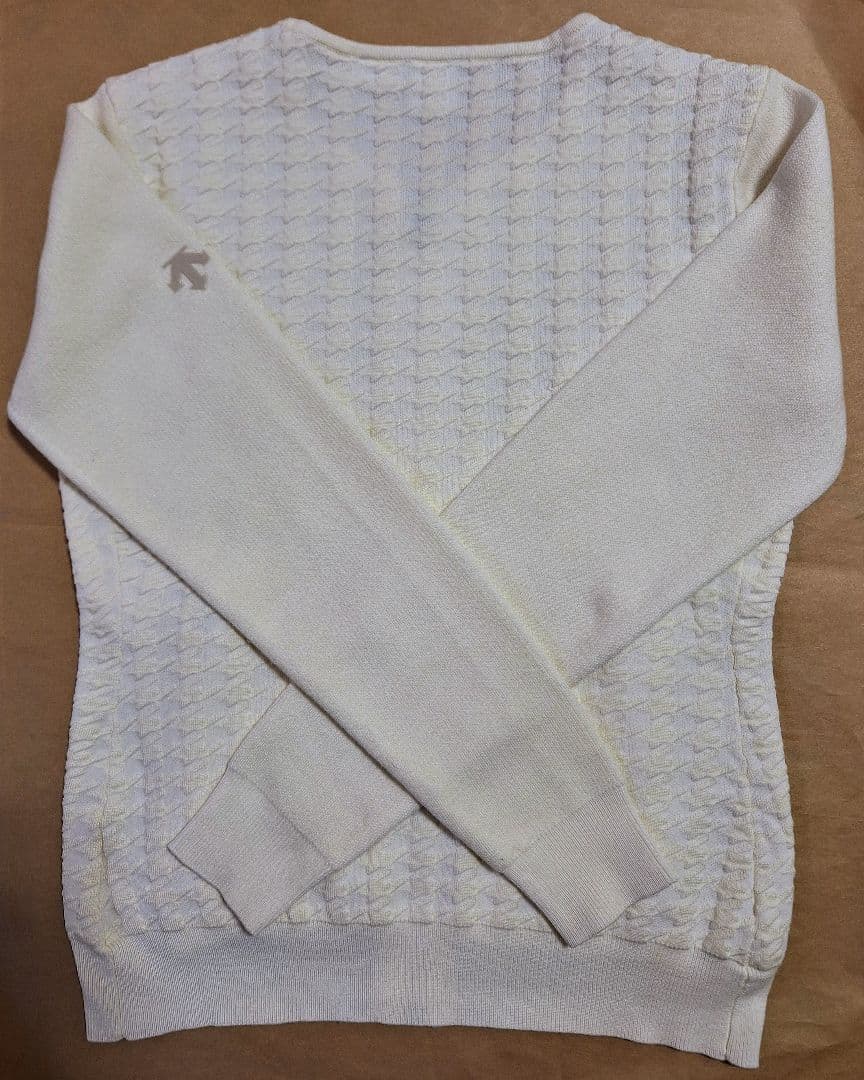 デサントフルジップジャガードセーター