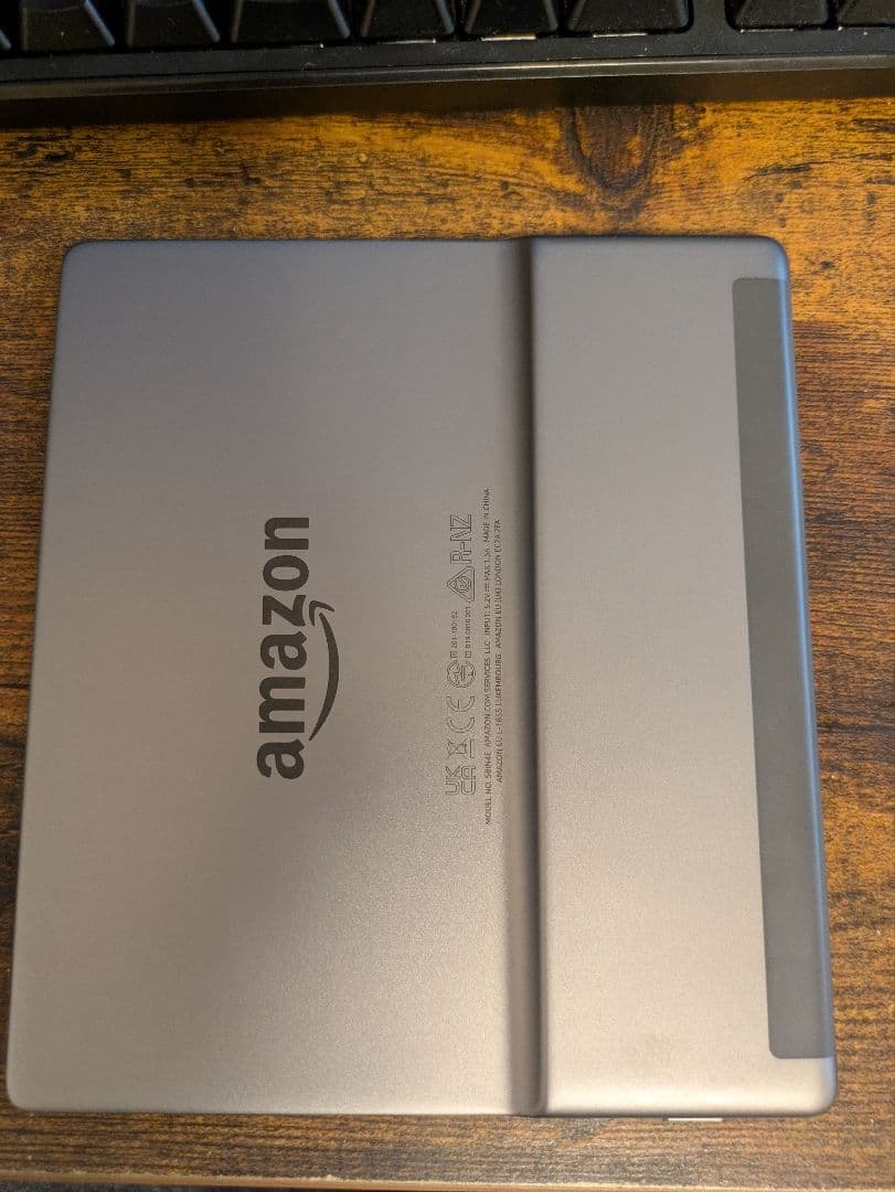 Kindle Oasis 第10世代 本体（32GB／通信対応/広告無し)