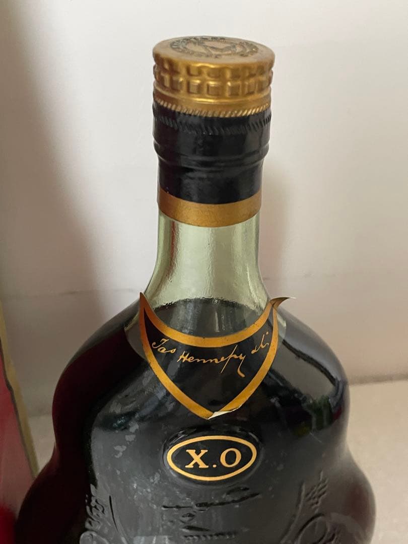 Hennessy X.O. コニャック 箱付き　古酒　金キャップ 未開封
