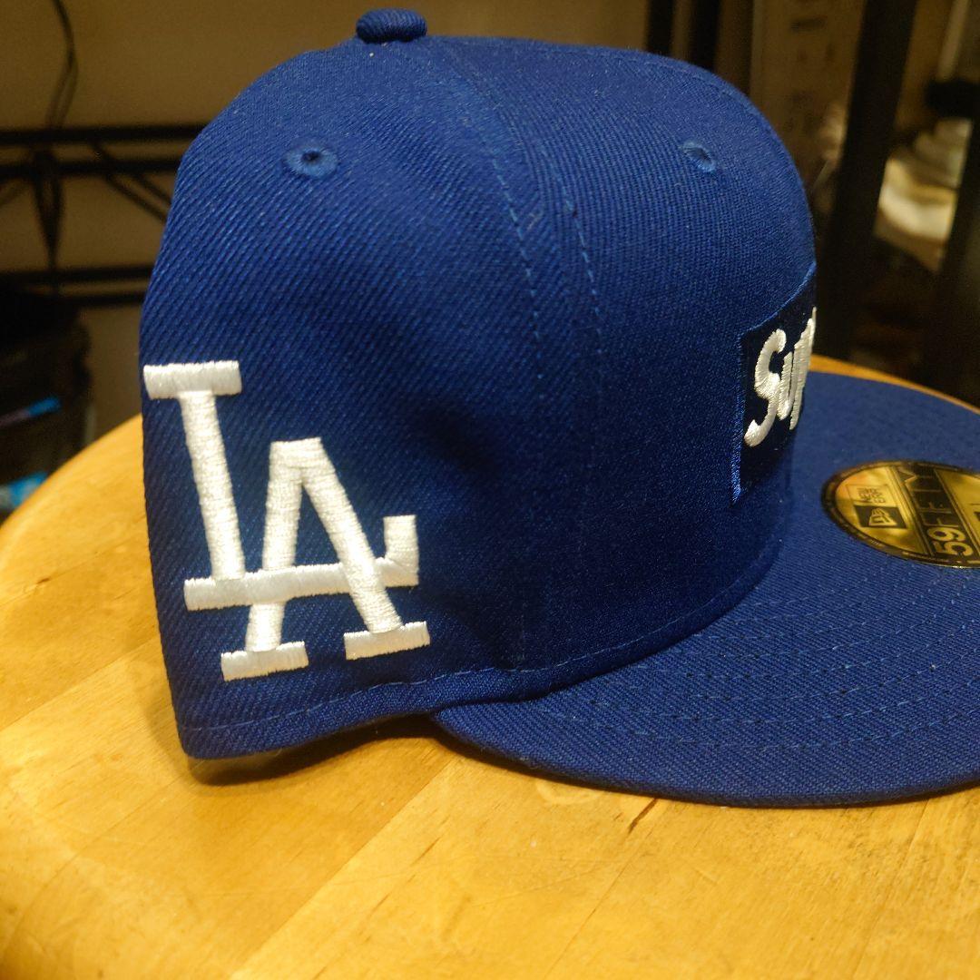 Supreme x New era LA 7 1/2青 新品・未使用品