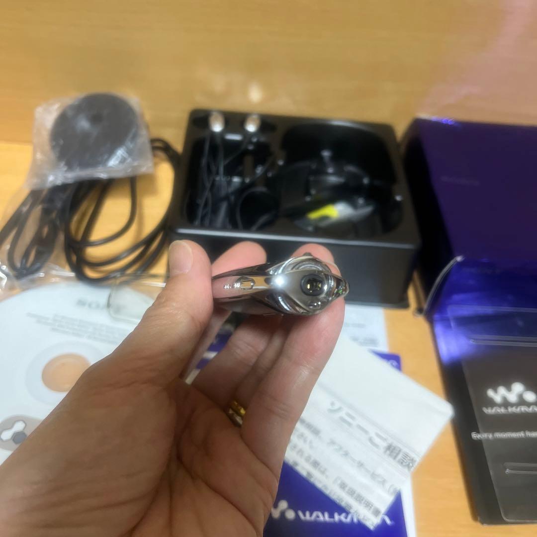 SONY WALKMAN NW-S703F BLACK 未使用新品 オマケ付き