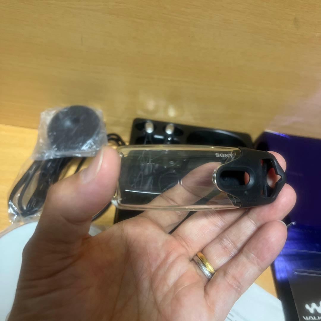 SONY WALKMAN NW-S703F BLACK 未使用新品 オマケ付き