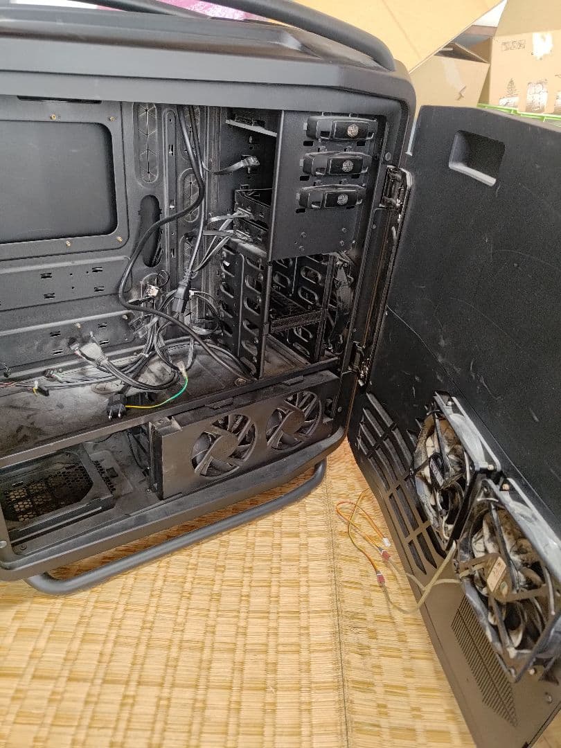 クーラーマスターCOOLER MASTER COSMOS PCケース ブラック