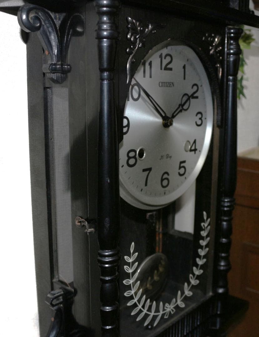 可動品 中型 シチズン 黒塗り 馬飾り 擬宝珠付き 柱時計 掛時計 30日巻き