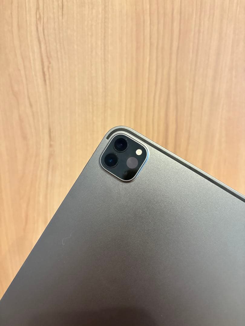 【美品】iPad Pro 12.9インチ (第4世代) 128 GB／Wi-Fi