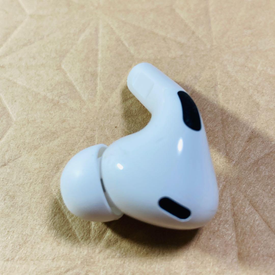 AirPods Pro第2世代　USB-C タイプc イヤホン　右耳　右　tj