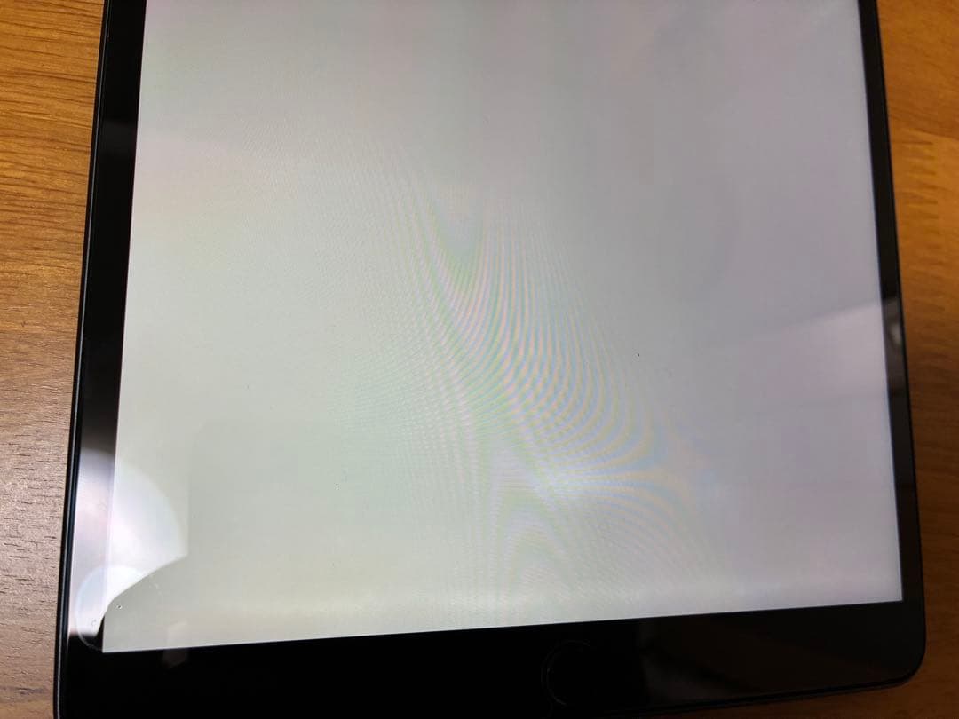 る*な様 iPad Air 第3世代(256GB,スペースグレイ)