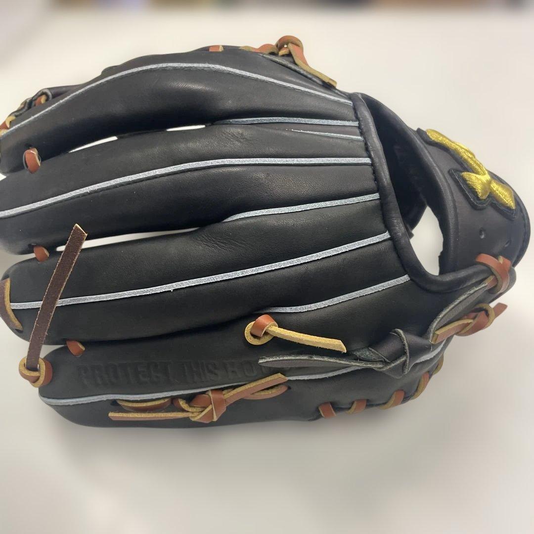レア Under Armour アンダーアーマー 硬式野球グローブ 黒