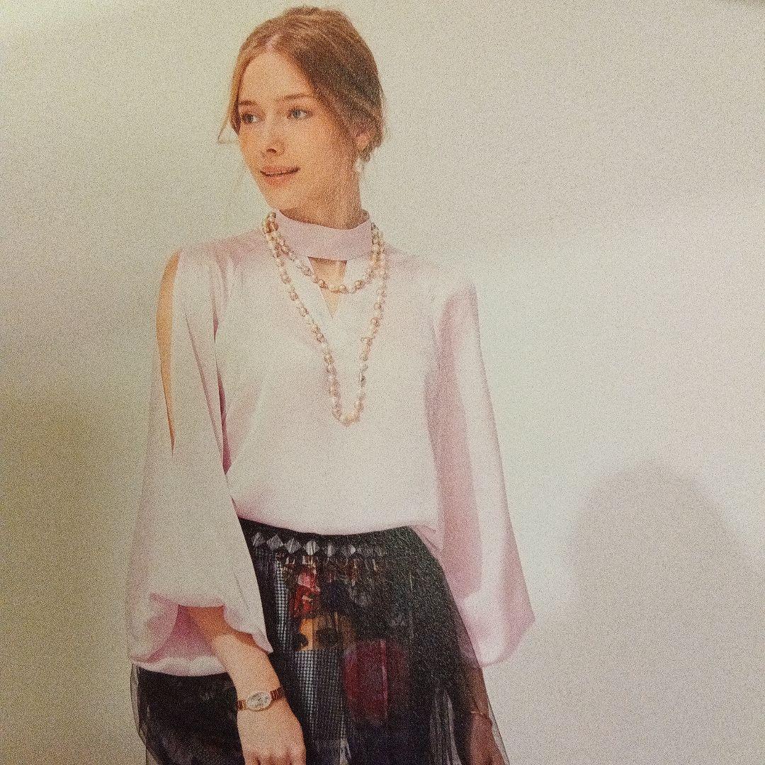 タグ付新品未使用レジィーナロマンティコ　オリジナルブラウス#40