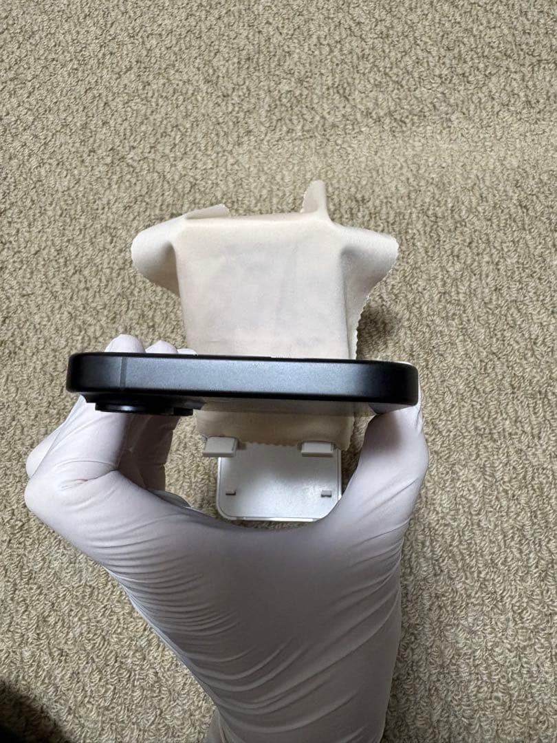 【美品】iPhone16 256GB ブラック【即発送】【箱有り】