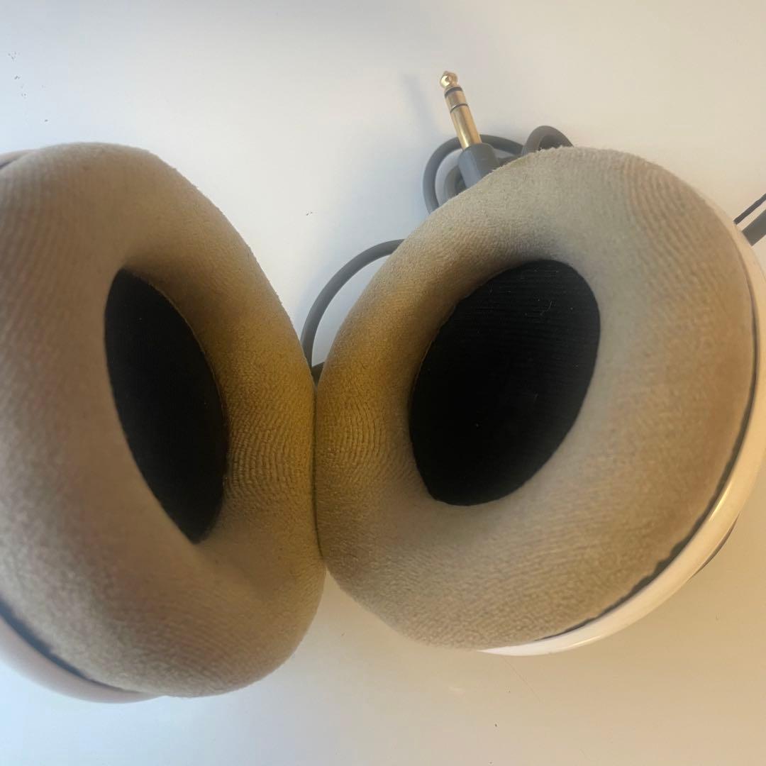 AKG モニターヘッドホン K701-Y3