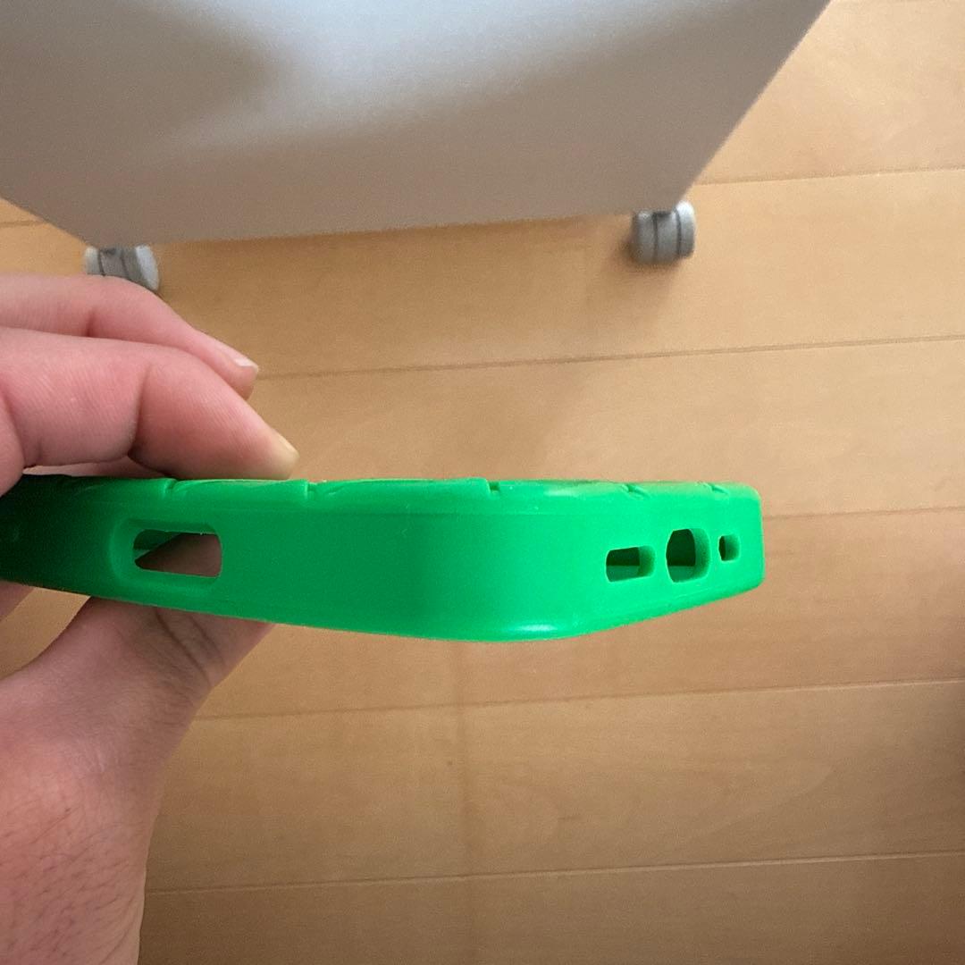 Bottega Veneta グリーン iPhone16Proケース