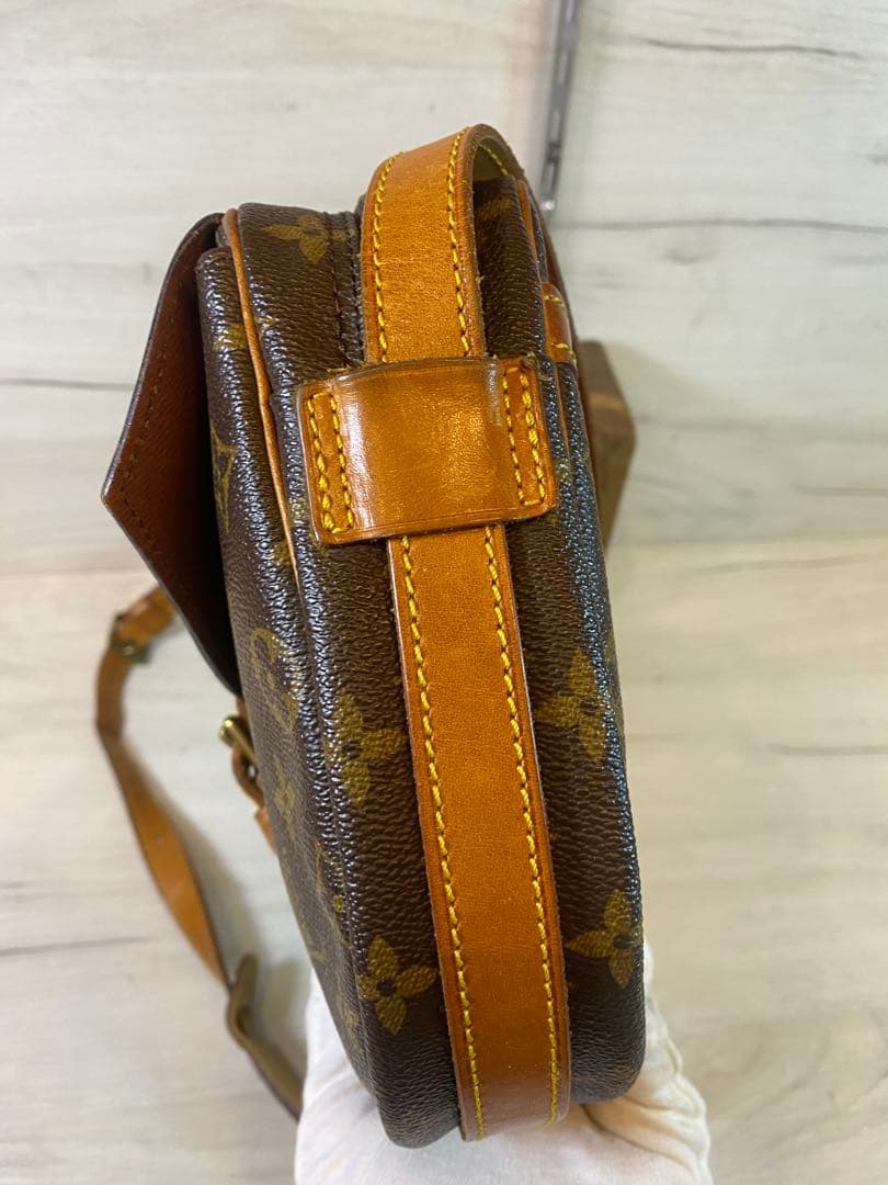 LOUIS VUITTON ルイヴィトン　ジュヌフィーユ　モノグラム