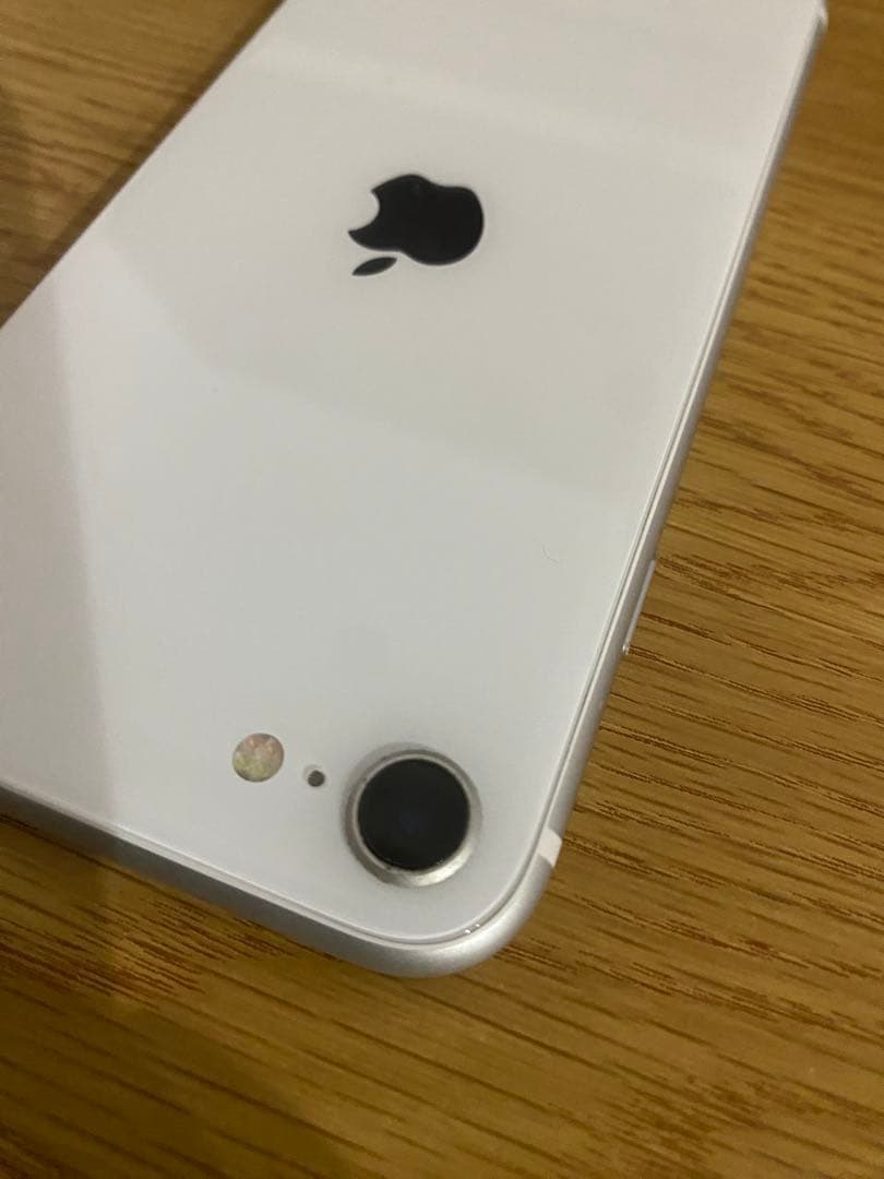 iPhone SE 第2世代 64GB ホワイト SIMフリー バッテリー90%