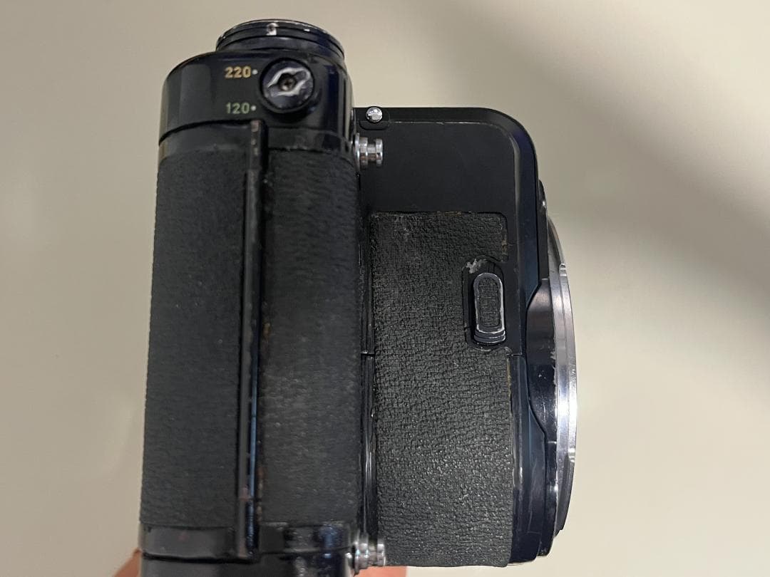 ペンタックス67 MLU 後期型 動作良好 グリップ付