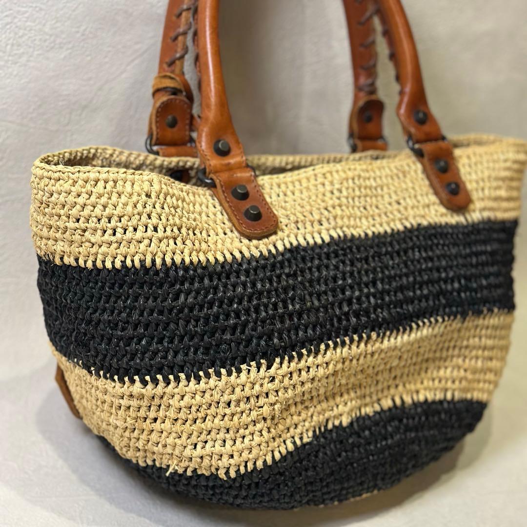 BALENCIAGA Le Cagole raffia bag cityシティ