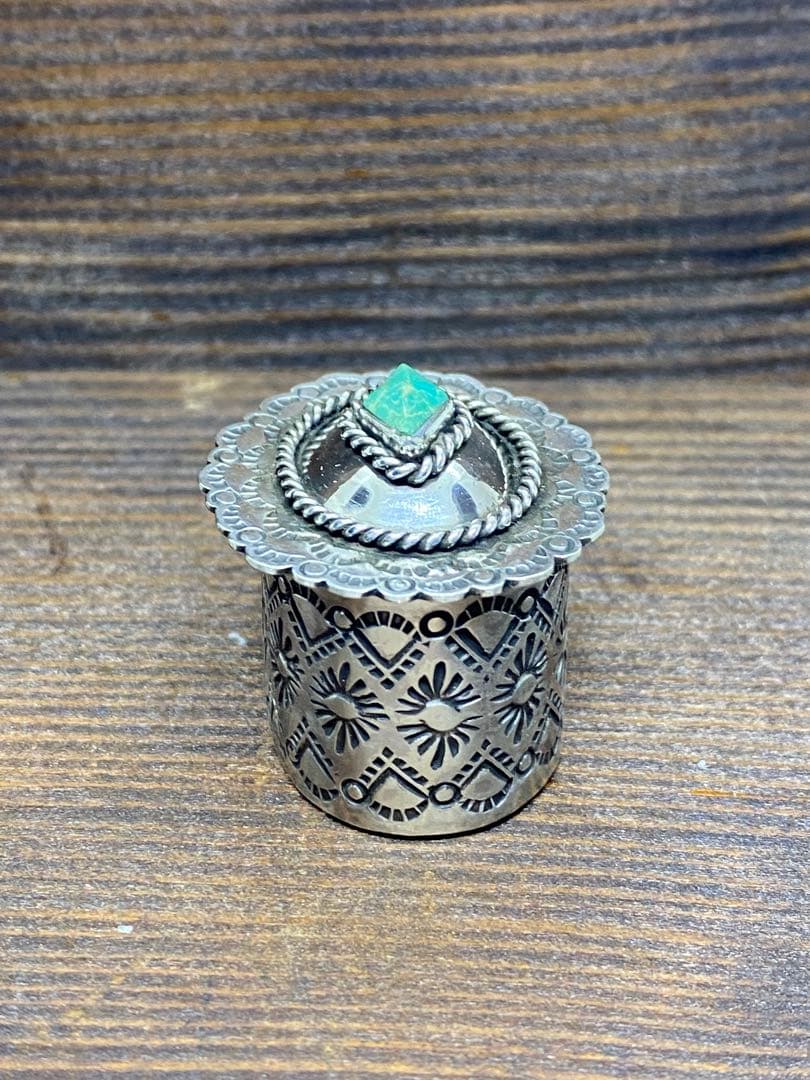 シルバー　小物入れ　インディアンジュエリー