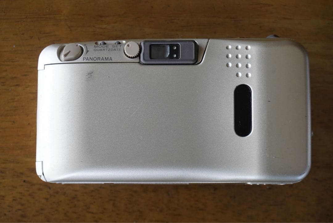 μ ZOOM 105 DELUXE OLYMPUS