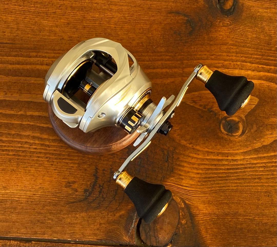 ジギングリール　ダブルハンドル　右ハンドル　ベイトリール　軽量　船釣り　海釣り
