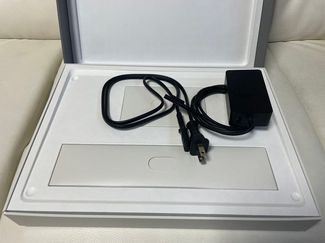 Windowsノート本体 Surface Laptop 4