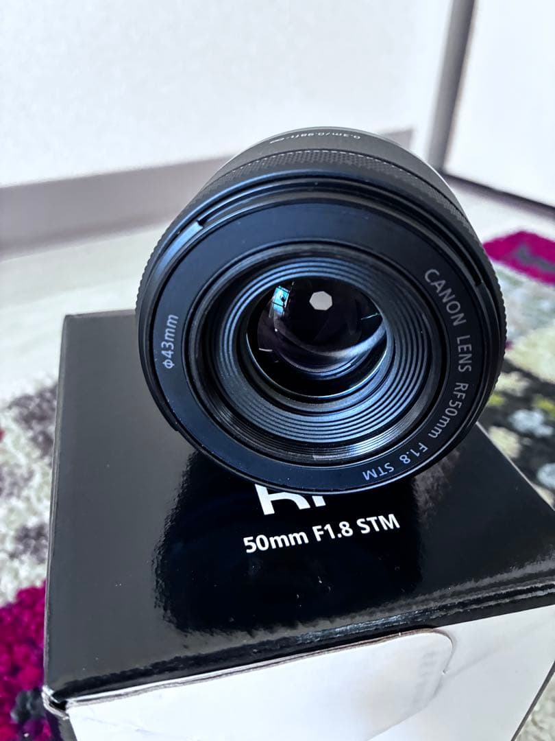 Canon RF 50mm F1.8 STM 「元箱・フード・フィルター２枚付」
