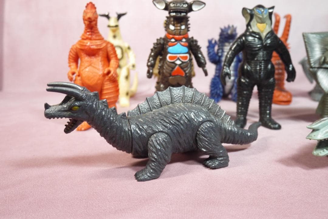 ギャンゴ・ネロンガ・スカイドン・カネゴン　ほかウルトラ怪獣シリーズ　17体