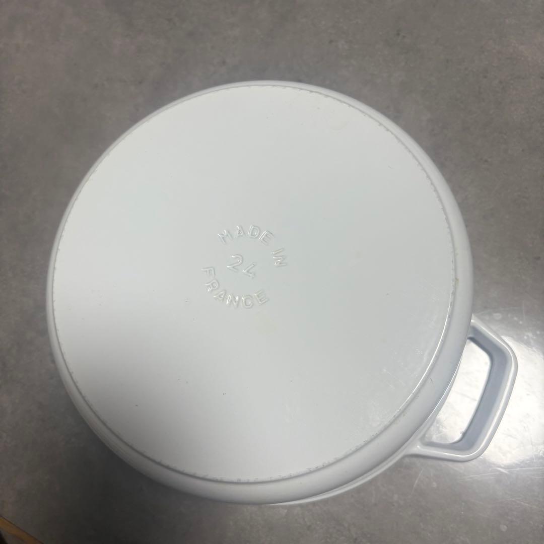 STAUB 24cm ホワイト