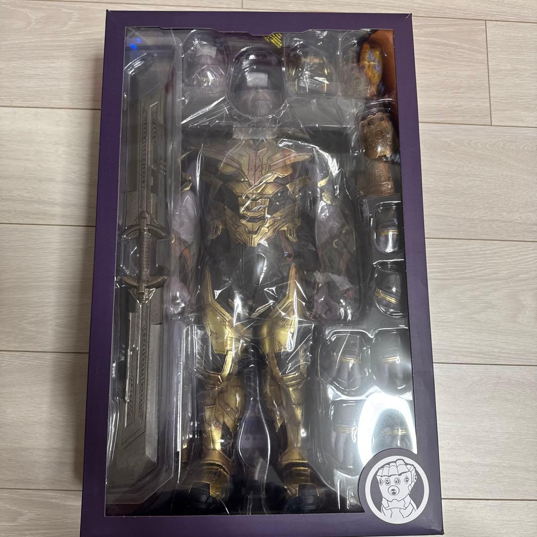 極美品　アベンジャーズ　エンドゲーム　サノス　ホットトイズ