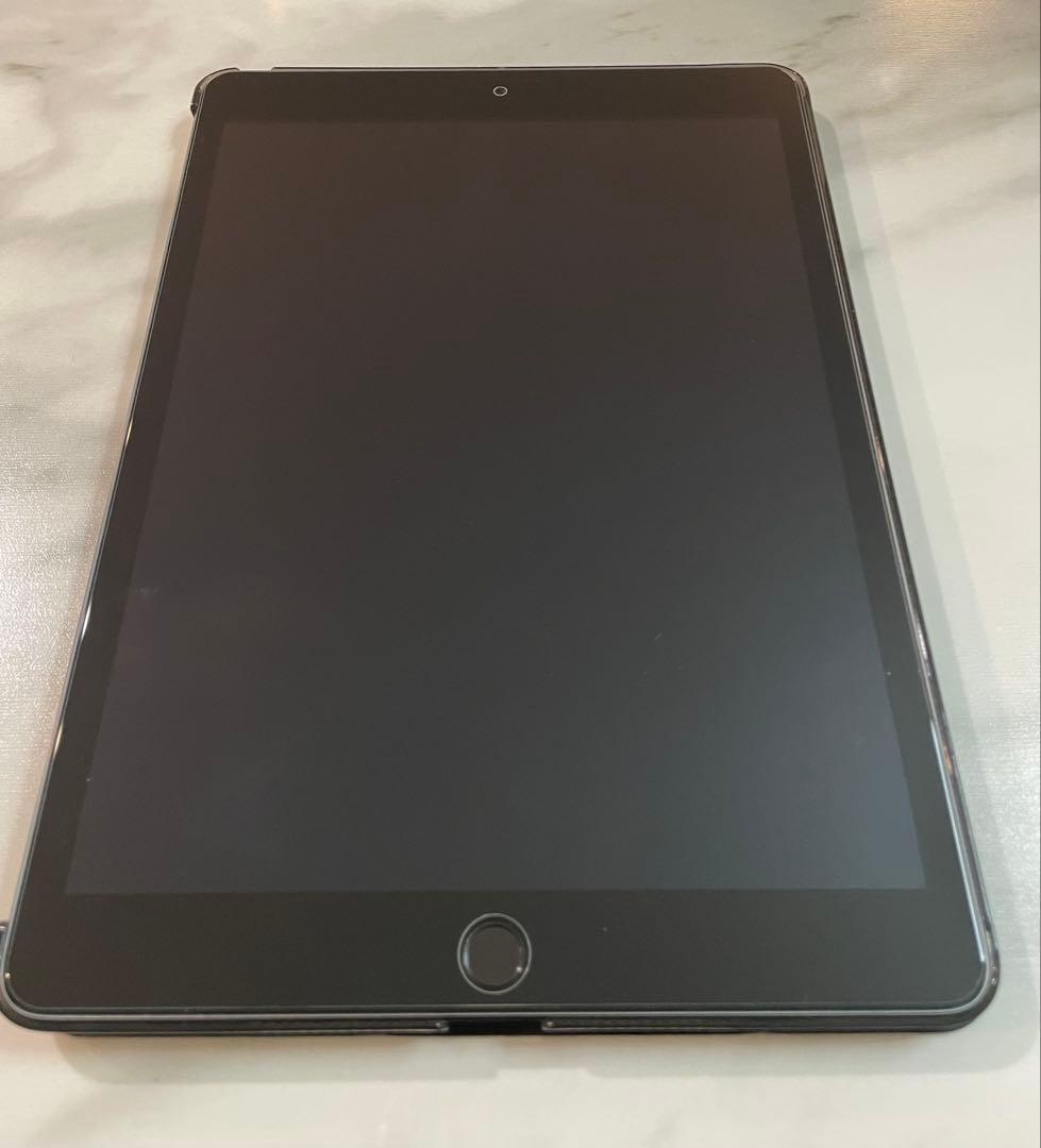 iPad スペースグレー 本体