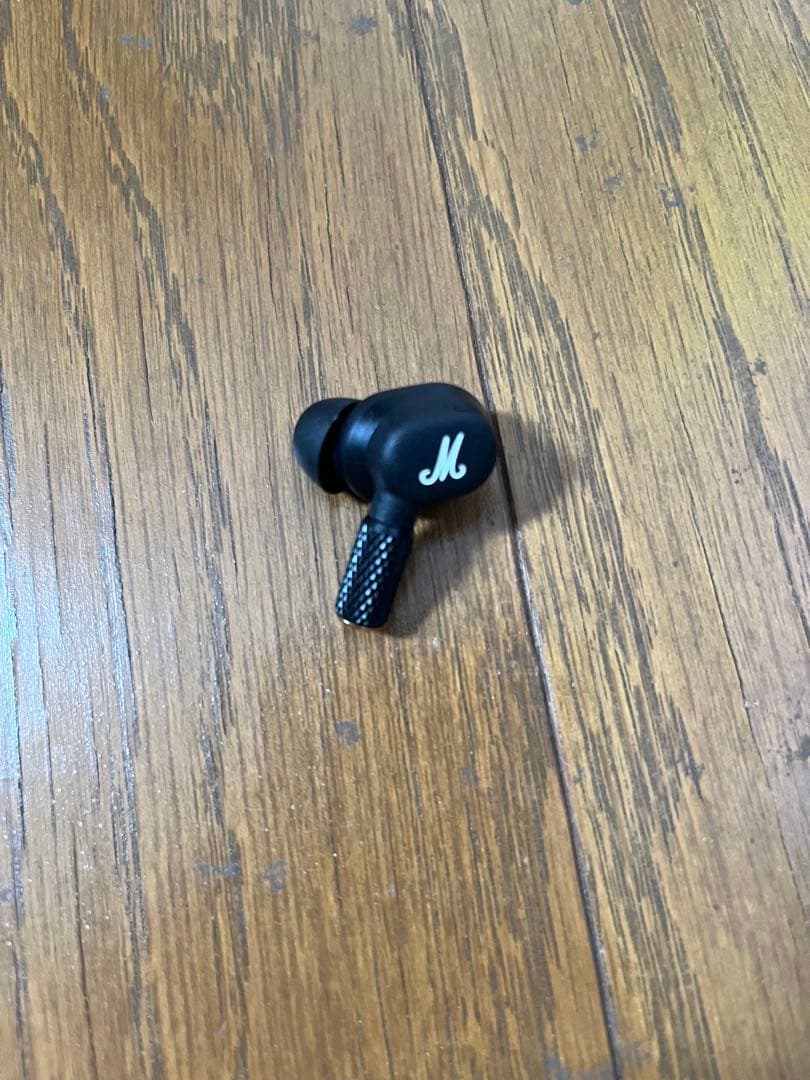 Marshall イヤホン（左耳）