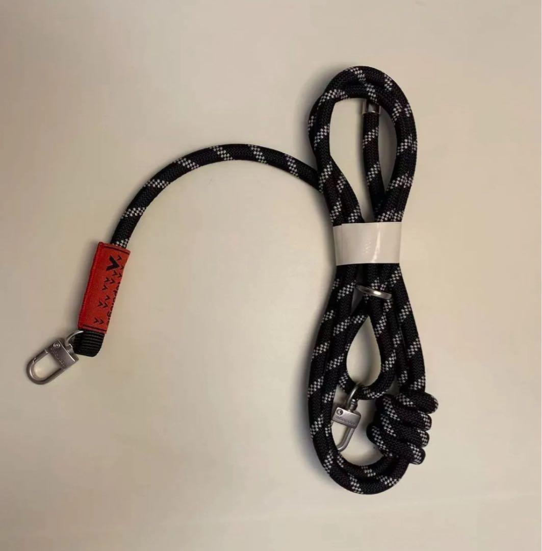 topologie ブラック ショルダーバッグ