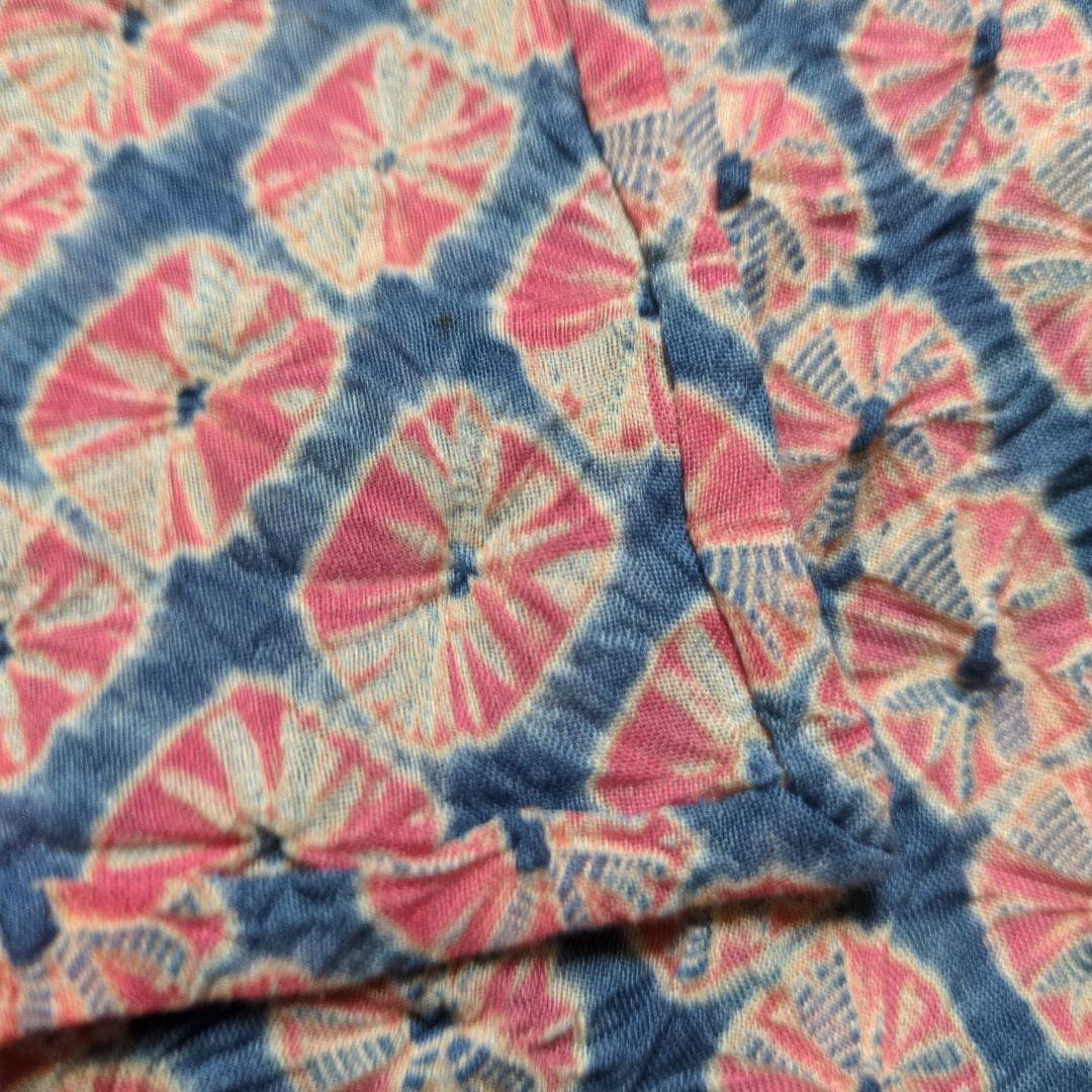 新品　木綿　総絞り　薄いピンク　薄い藍染　浴衣です。