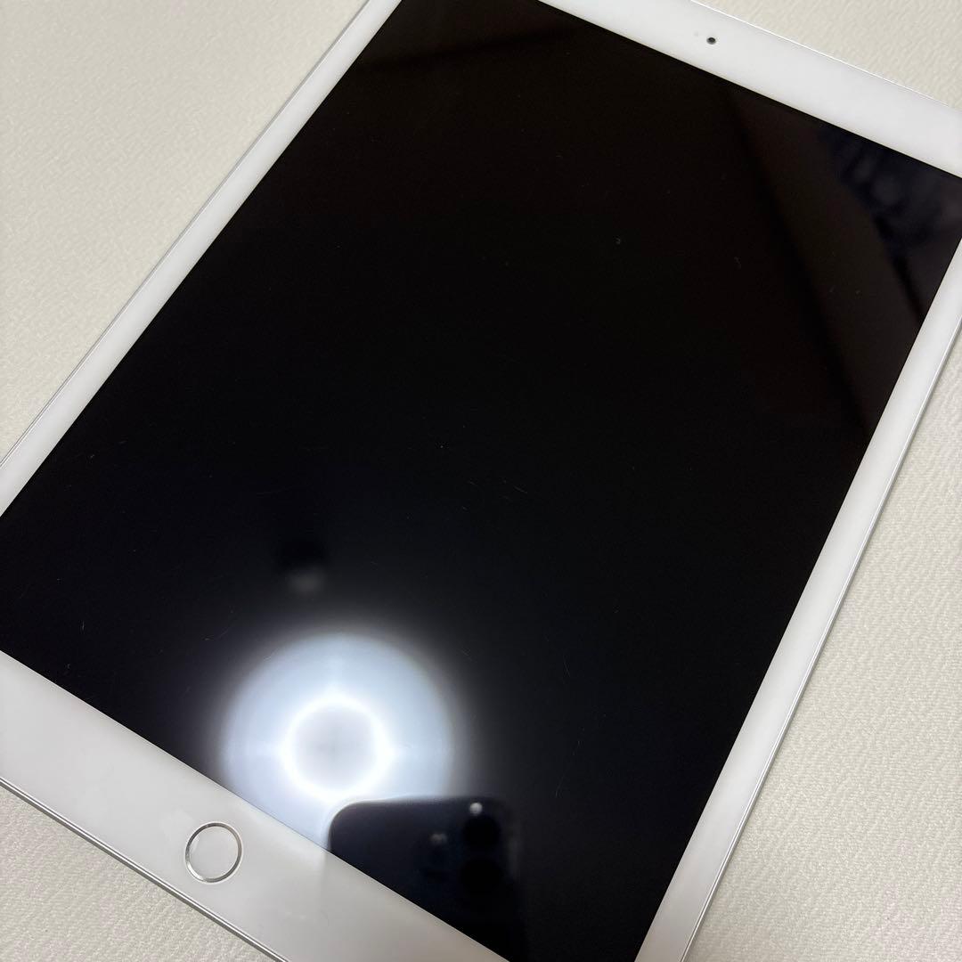 【美品】 Apple iPad 第7世代 Wi-Fi 32GB シルバー