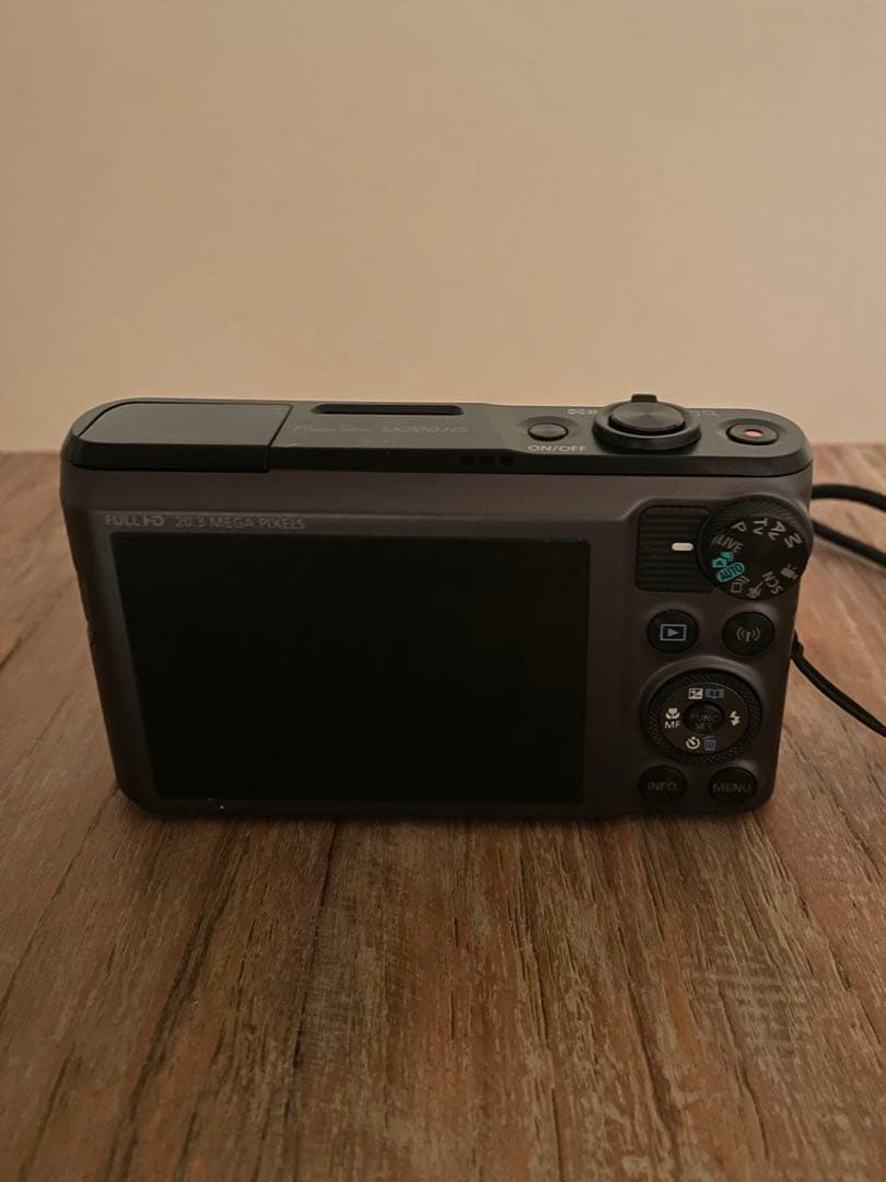 キャノン　Canon SX720HS