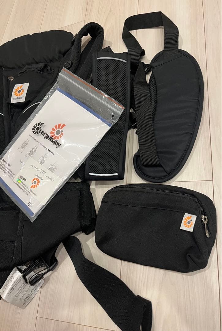 ♦︎エルゴベビー♦︎OMNI Breeze オムニブリーズ ブラック 取説付