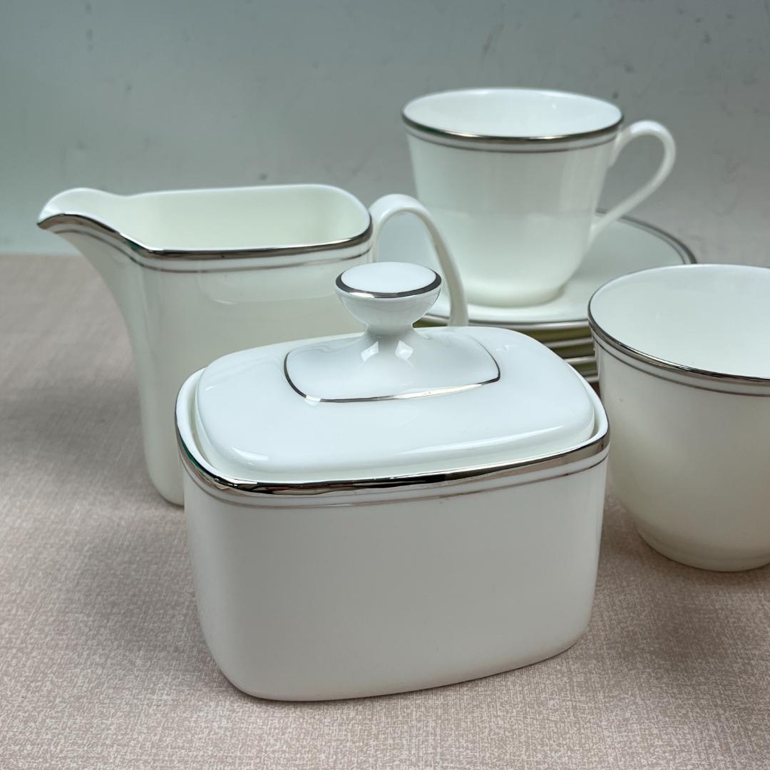 43ロイヤルドルトン  Dolton プラチナコンコード ティーセット