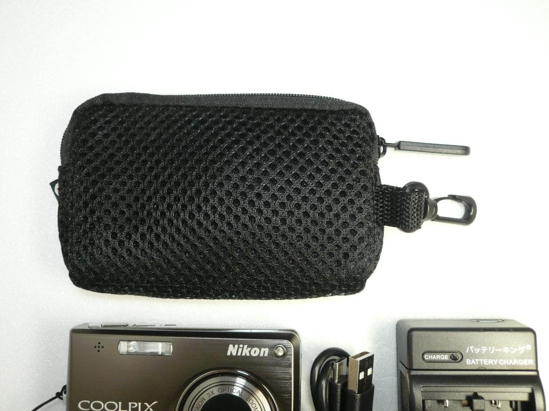 Nikon★COOLPIX S700⭐️極美品⭕️安心の実働品❤️美しいガンメタ